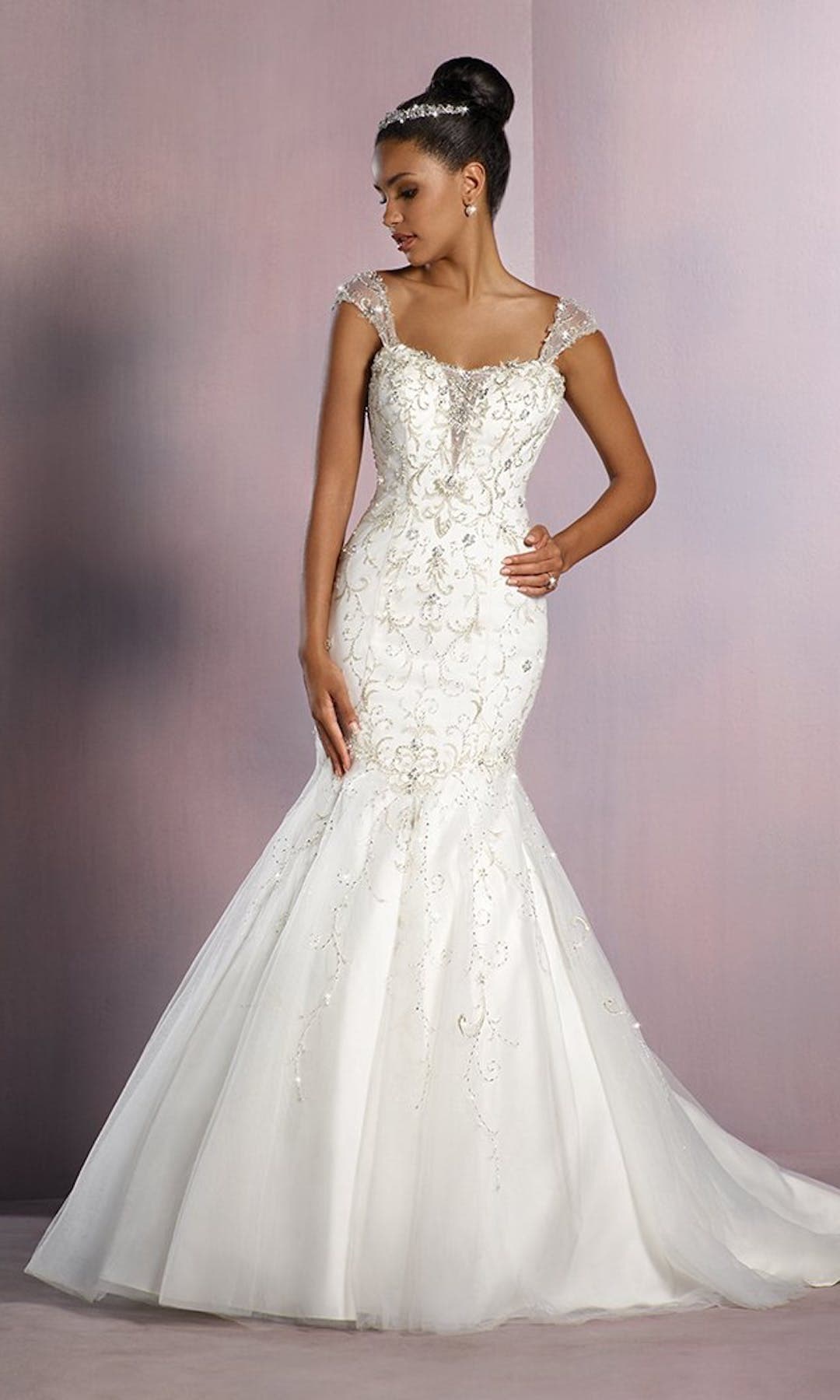 [For Rent ONLY] Tiana Disney Fairy Tale Wedding Dress in Ivory (Trampet) - AA253 - Blossom Wedding