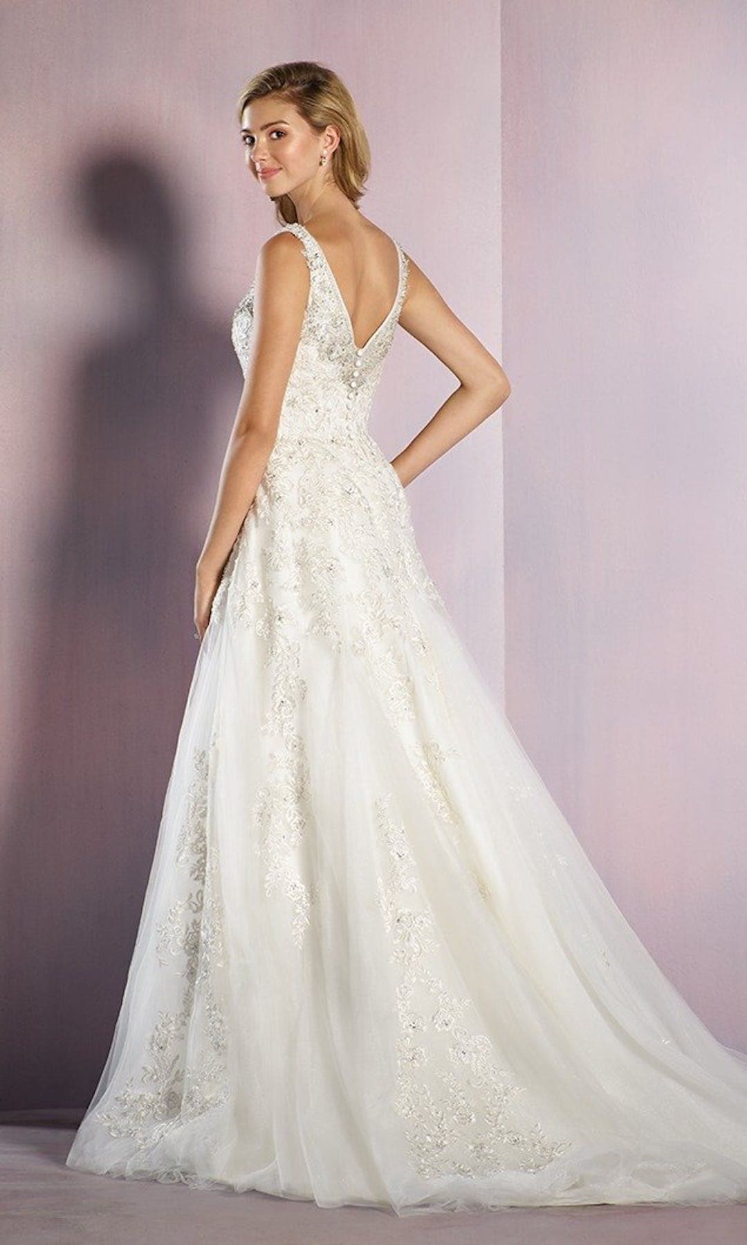 [For Rent ONLY] Repunzel Disney Fairy Tale Wedding Dress in Ivory (A-line) - AA255 - Blossom Wedding
