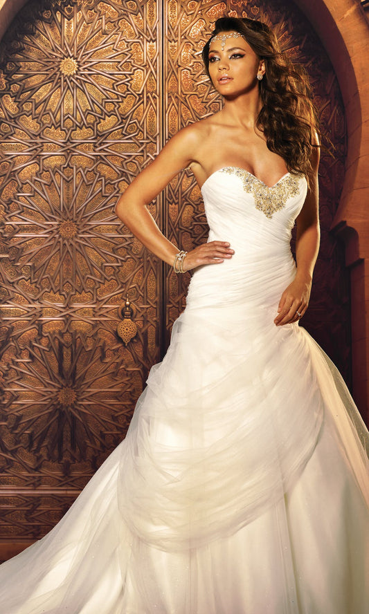 [For Rent ONLY] Jasmine Disney Fairy Tale Wedding Dress in In Ivory/Gold (Dropped Waistline) - AA261 - Blossom Wedding