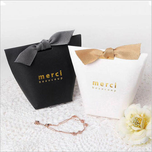 50 PCS French Style Merci Beaucoup Wedding Candy Gift Boxes - Red, Black, White - Blossom Wedding